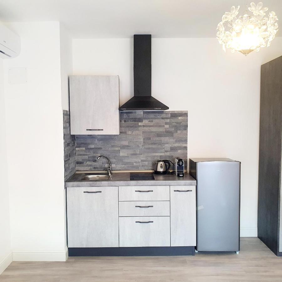 Volta 3 Policlinico Apartment